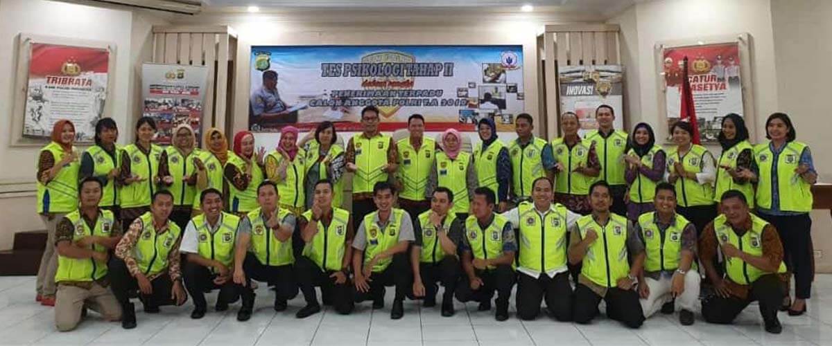 HIMPSI Makassar slide 3